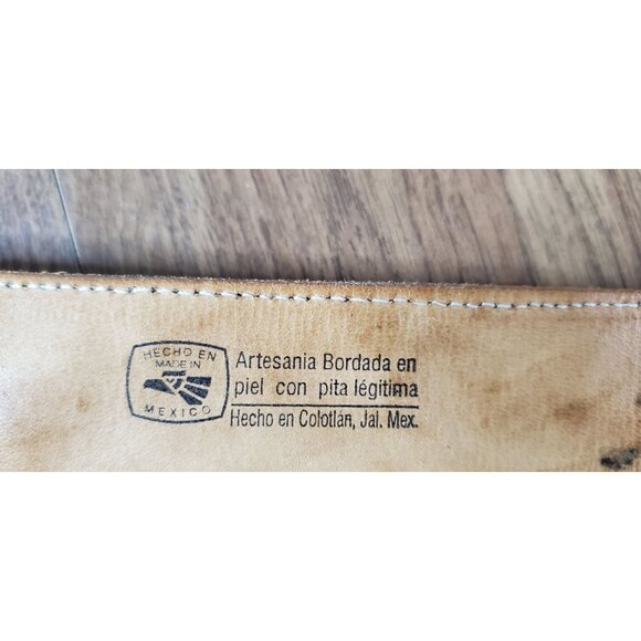 Handmade Mexican Leather Belt With Embroidered Rooster Design & Decorative Buckl - Picture 5 of 12